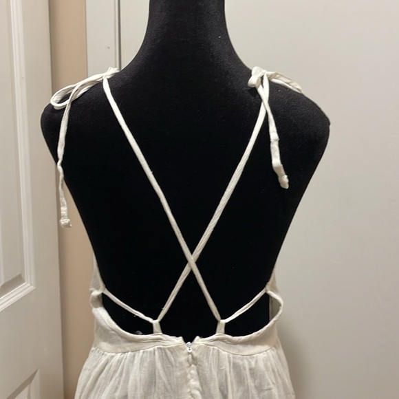 ASOS White Floral Embroidered Midi Tiered Boho Bohemian Dress - Picture 6 of 8